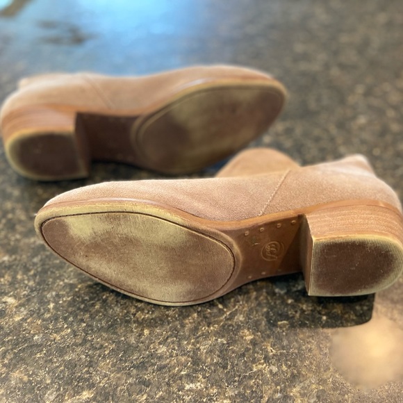Lucky Brand Tan Booties - Size 10 - Picture 7 of 7
